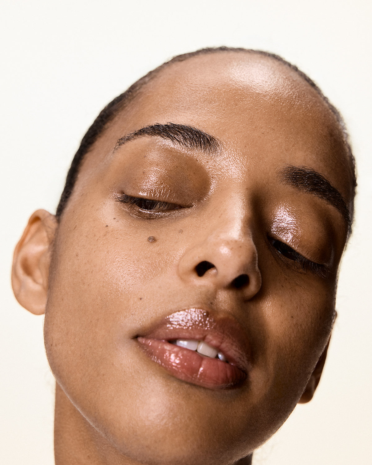 Réparer et apaiser : l’hiver des peaux sensibles