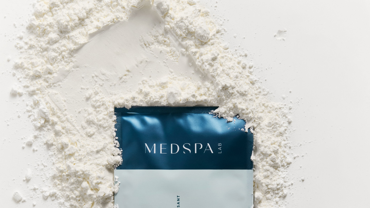 Produit R6 Masque Peel-off Apaisant au Chitosan  de Medspa Laboratoires, distingué Meilleur Produit Pharma 2027 et aux Victoires de la Beauté 2025-2026.